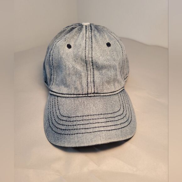 🆕 NWT Blue Denim Baseball Cap Hat Distressed Chambray - Picture 2 of 7